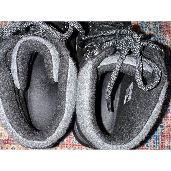 Skechers Synergy hiking boots. Size 8.5. NWOT. - Picture 8 of 8